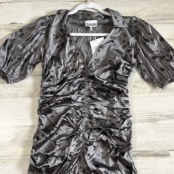 Ganni Silk Stretch Satin Dress Size Small NWT - Picture 3 of 13